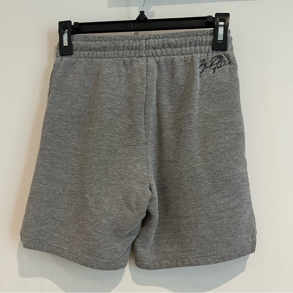 Jordan Boys Fleece Athletic Shorts (Set of 2) Black & Gray, Size M (10-12 years) - Picture 3 of 9